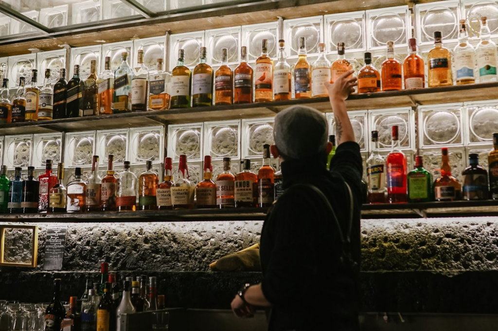 quan-cocktail-bar-tai-da-lat-3-1-1024x682.png