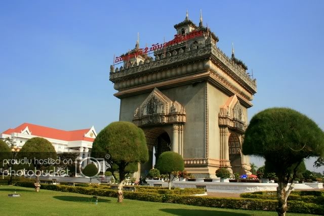 lao21.jpg