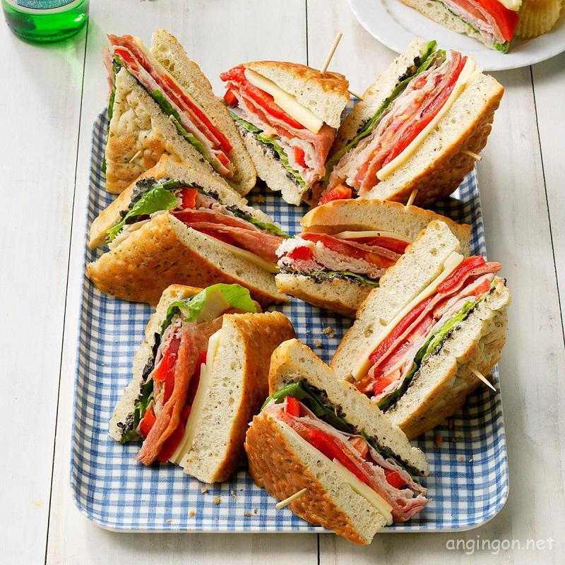 Bánh mỳ kẹp sandwich