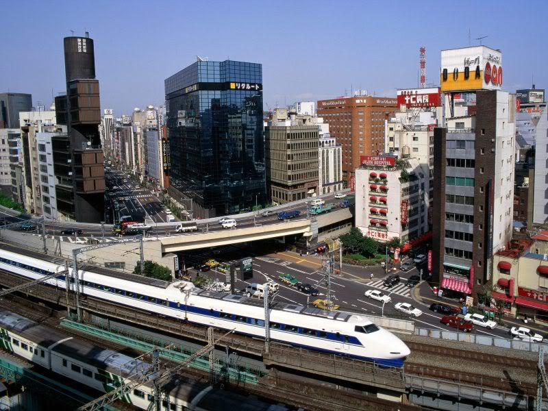 Bullet_Train_-_Ginza_District_To-1.jpg