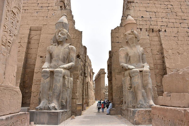 Entrance_to_Luxor_Temple__Egypt.JPG