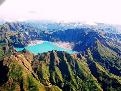 pinatubo-crater-lake-from-8000-feet-small.jpg