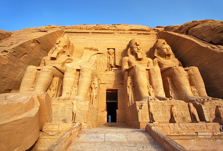 egypt-abu-simbel-front-facade.jpg